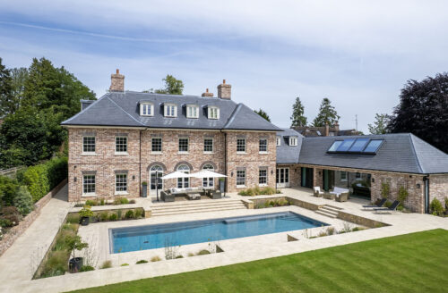 photo © Clyde Builders